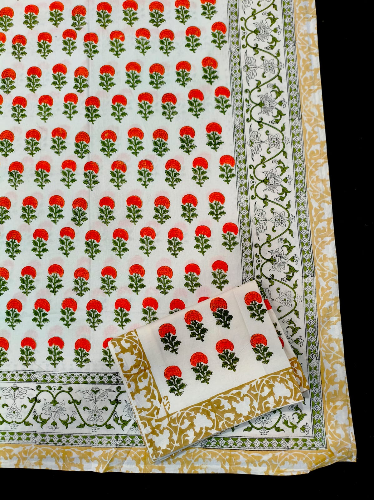 Hand block 100% cotton bedsheet red